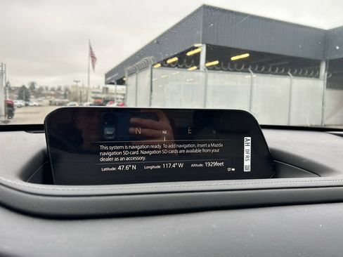 Used 2025 MAZDA CX-30 AWD 2.5 S w/ Preferred Package image 11