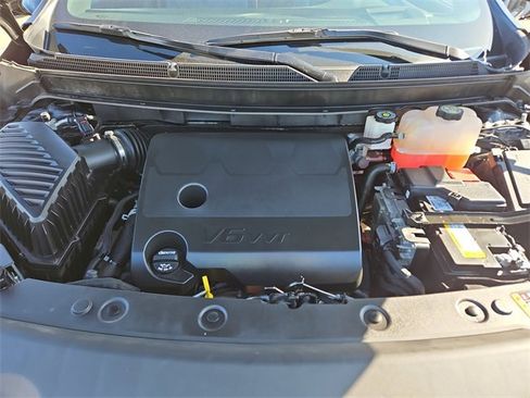 Used 2024 Buick Enclave Premium image 28
