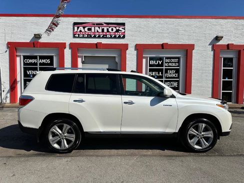 Used 2013 Toyota Highlander Limited image 1