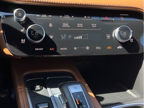 Used 2026 INFINITI QX60 Autograph w/ Autograph Tech Package AWD/4WD image 18