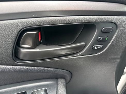 Used 2023 Honda Passport EX-L image 11