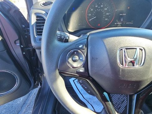 Certified 2022 Honda HR-V EX image 17