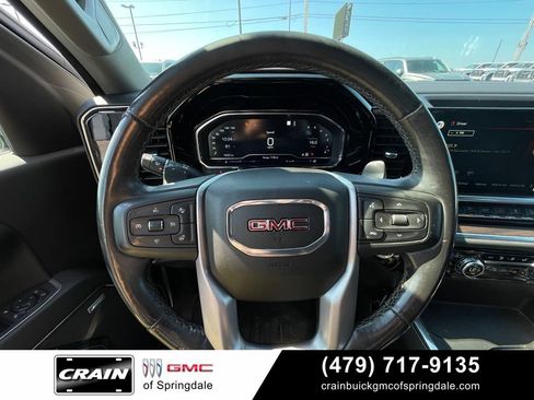 Used 2022 GMC Sierra 1500 SLT w/ SLT Convenience Package AWD/4WD image 13