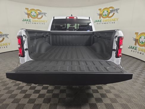 Certified 2025 RAM 1500 Big Horn AWD/4WD image 33