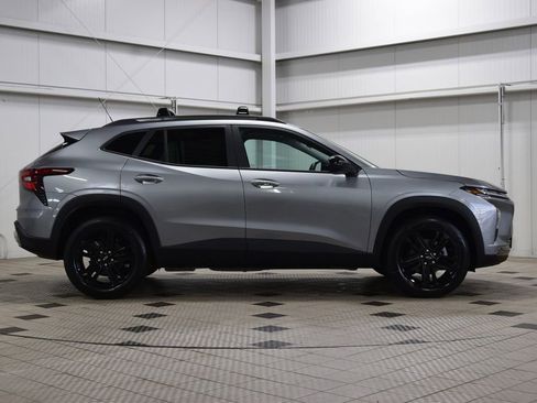 New 2026 Chevrolet Trax ACTIV w/ Sunroof Package image 9