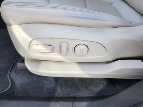 Used 2023 Buick Enclave Essence w/ Experience Buick Package AWD/4WD image 20