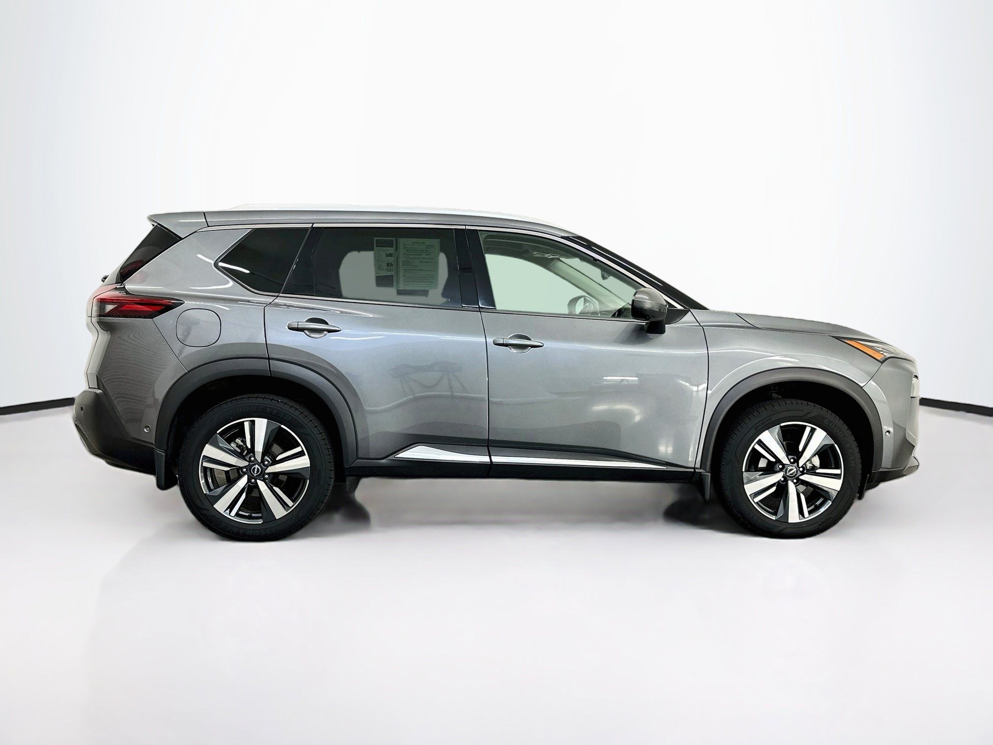 Used 2023 Nissan Rogue SL w/ SL Premium Package AWD/4WD image 10