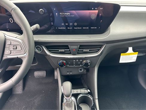 New 2026 Buick Encore GX Preferred w/ Comfort Package FWD image 12