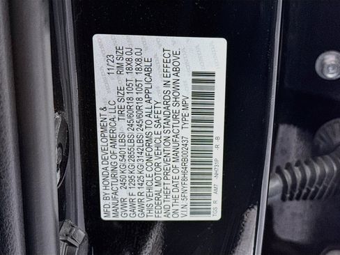 Certified 2024 Honda Passport TrailSport image 33