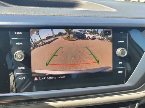Used 2024 Volkswagen Taos SE FWD image 21