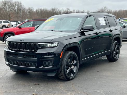 Certified 2023 Jeep Grand Cherokee L Laredo AWD/4WD image 45