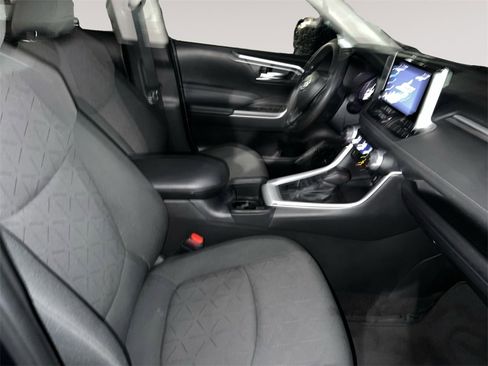 Used 2024 Toyota RAV4 XLE image 15