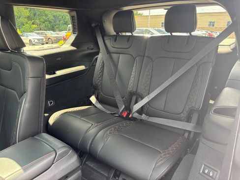 Used 2022 Jeep Grand Cherokee L Summit AWD/4WD image 11