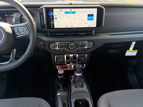 New 2026 Jeep Wrangler Unlimited Rubicon AWD/4WD image 12