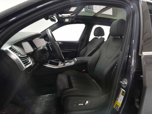 Used 2021 BMW X5 xDrive45e w/ Premium Package image 8