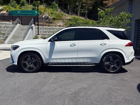 Used 2024 Mercedes-Benz GLE 450 4MATIC image 4