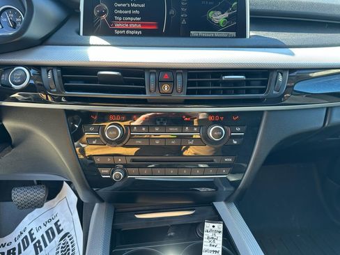 Used 2015 BMW X5 xDrive35d image 17