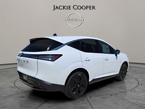 Certified 2025 Nissan Murano SV w/ Cargo Package image 5