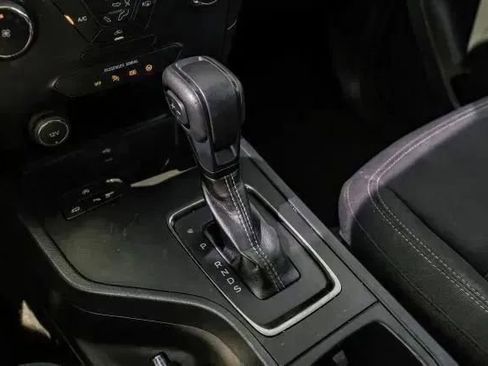 Used 2019 Ford Ranger XLT image 23