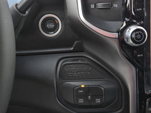 New 2026 RAM 2500 Lone Star AWD/4WD image 12