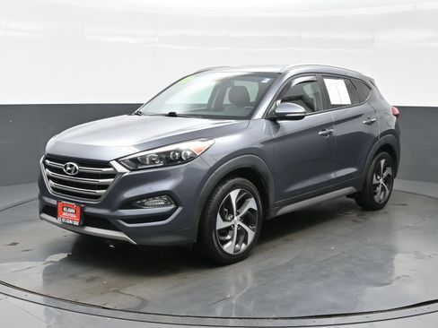 Used 2017 Hyundai Tucson Limited w/ Cargo Package AWD/4WD image 2