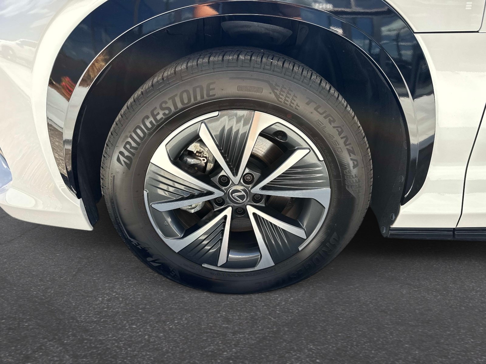 Used 2024 Lexus RZ 300e Premium w/ Accessory Package (Z1) FWD image 10