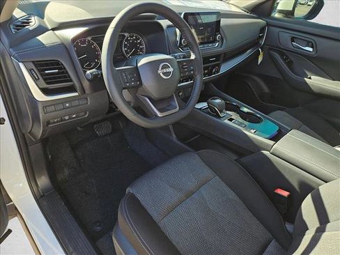 New 2026 Nissan Rogue SV image 10