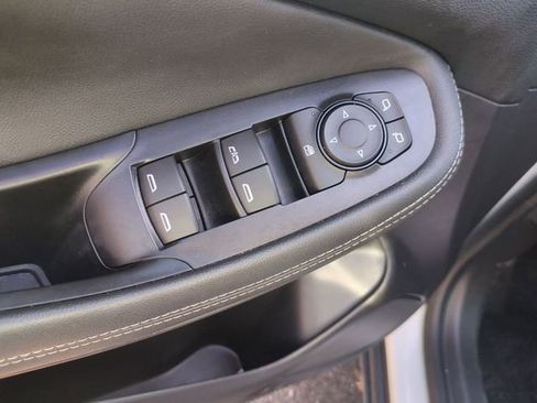 Used 2025 Buick Encore GX Preferred image 21