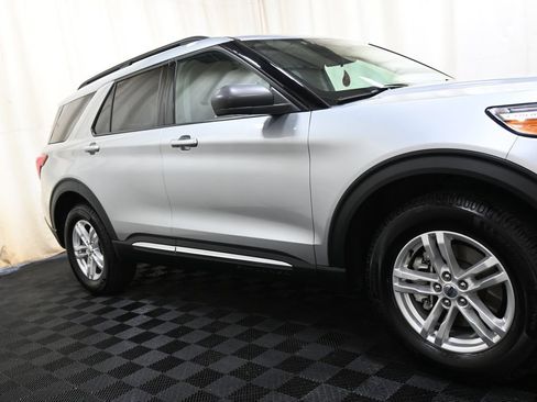 Used 2022 Ford Explorer XLT w/ Class IV Trailer Tow Package AWD/4WD image 17
