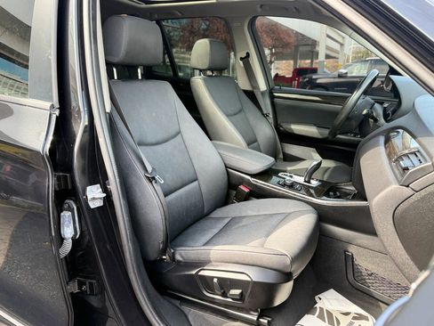 Used 2015 BMW X3 xDrive28i w/ Driver Assistance Package AWD/4WD image 38