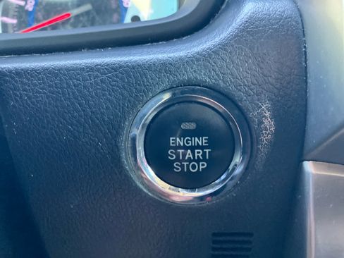 Used 2017 Toyota 4Runner Limited image 29