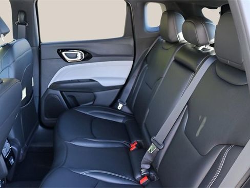 New 2026 Jeep Compass Limited image 15
