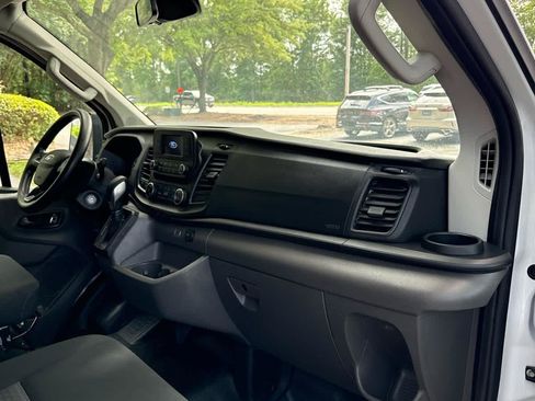 Used 2025 Ford Transit 250 Low Roof w/ Exterior Upgrade Package RWD image 17