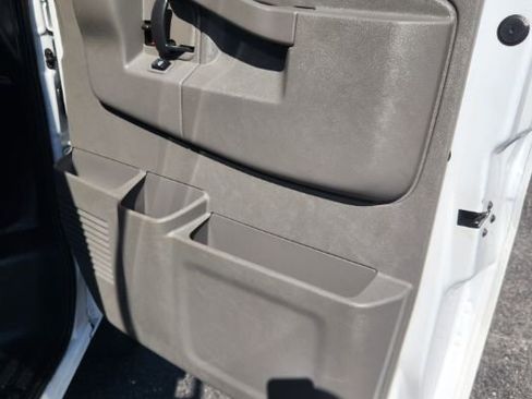 Used 2021 Chevrolet Express 2500 Extended w/ Driver Convenience Package image 22