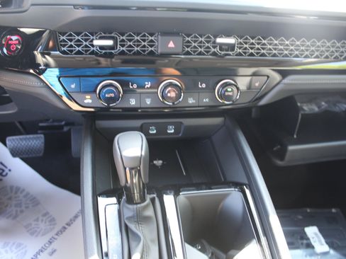 New 2026 Honda Accord EX-L image 6