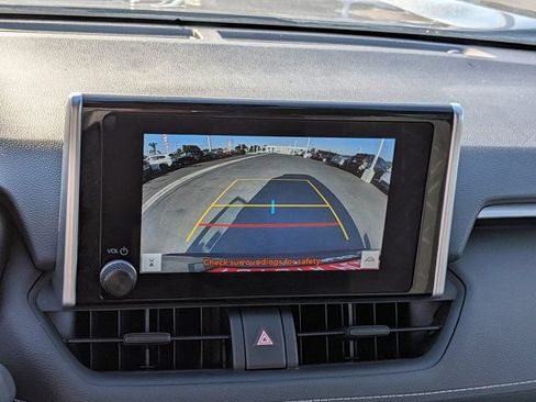 Used 2024 Toyota RAV4 XLE FWD image 22