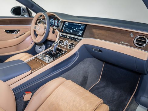 New 2026 Bentley Continental GTC image 4