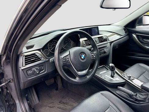 Used 2013 BMW 328i Sedan RWD image 9