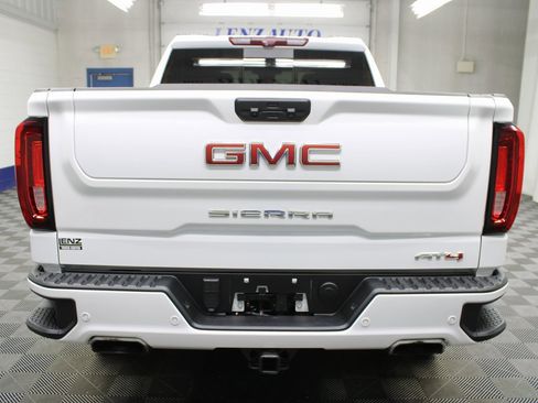 Used 2024 GMC Sierra 1500 AT4 w/ Technology Package image 40