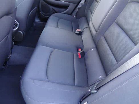 Used 2024 Chevrolet Malibu LT image 8