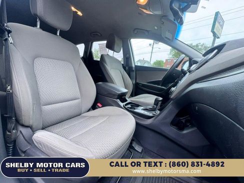 Used 2015 Hyundai Santa Fe GLS AWD/4WD image 16