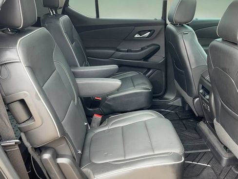 Used 2019 Chevrolet Traverse High Country FWD image 24