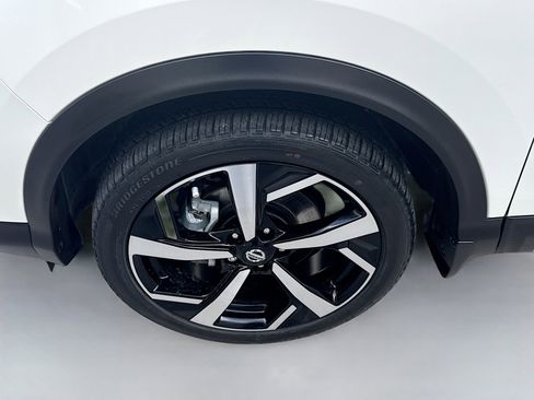 Used 2022 Nissan Rogue Sport SL image 37