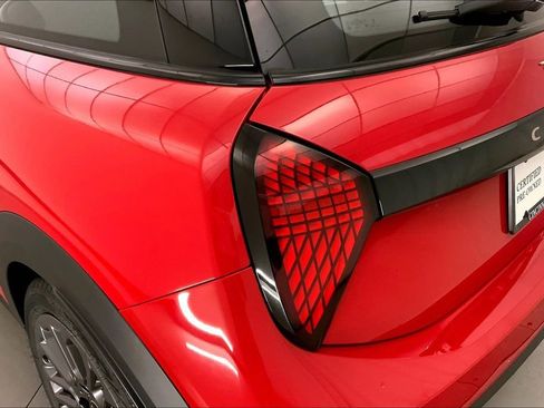 Certified 2026 MINI Cooper S FWD image 28