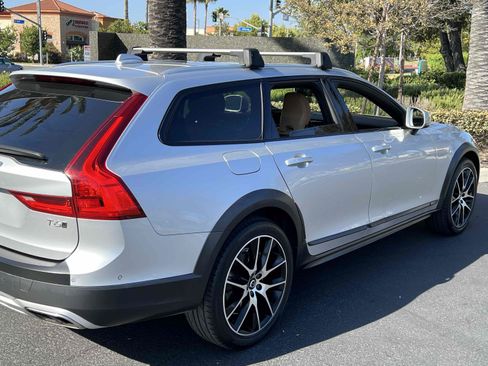 Used 2020 Volvo V90 T6 Cross Country AWD/4WD image 45