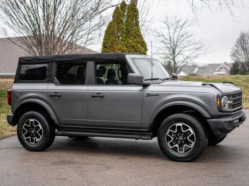 Used 2022 Ford Bronco 4-Door image 4