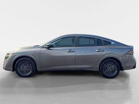 New 2026 Nissan Sentra SV FWD image 2