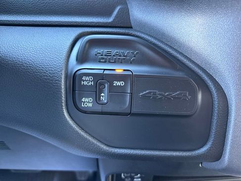 Used 2021 RAM 3500 Tradesman w/ Chrome Appearance Group image 34