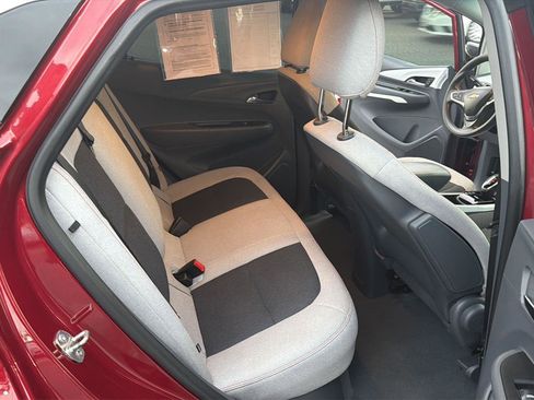 Used 2021 Chevrolet Bolt LT image 8