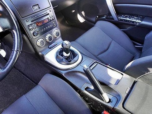 Used 2006 Nissan 350Z Base 2dr Coupe w/ (N93) Cargo Convenience Pkg image 21